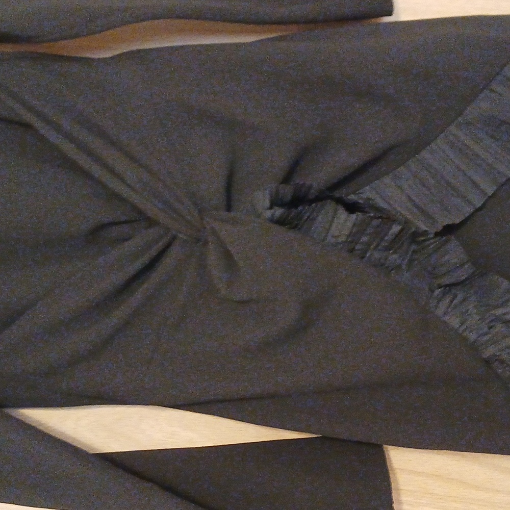 Dress - Picture 2 of 6